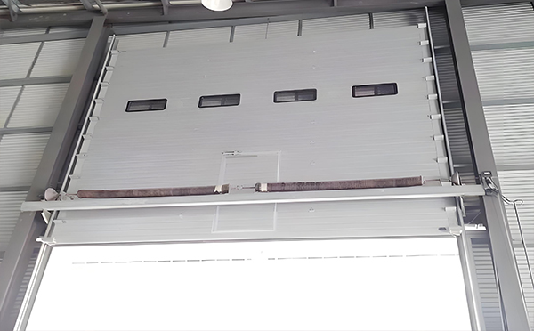 华池工业滑升门