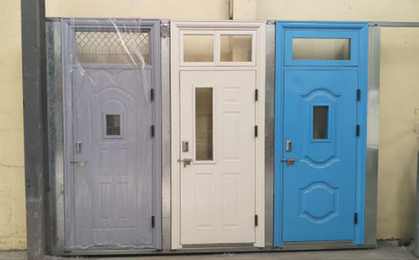 华池学校教室门